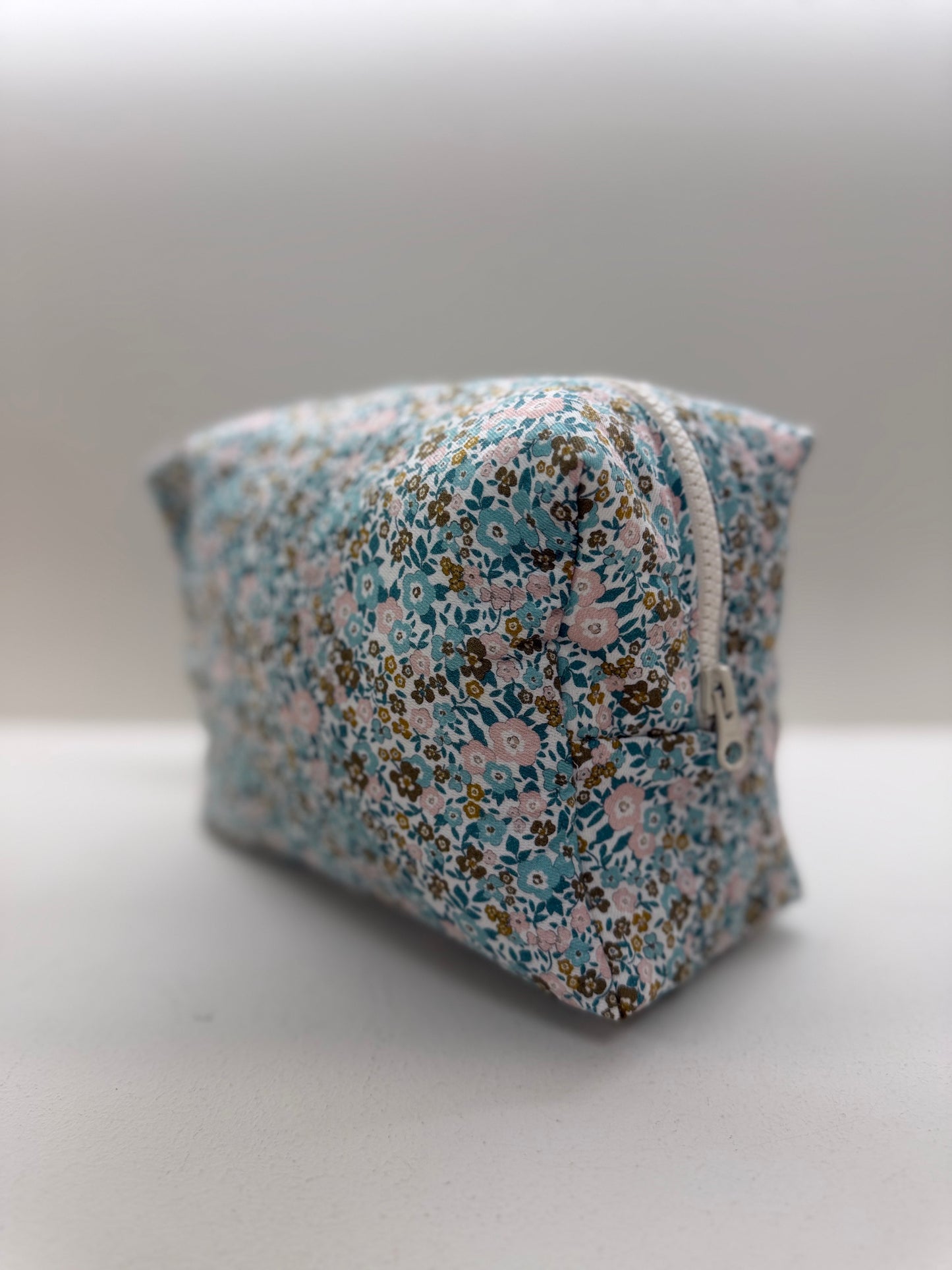 NECESER FLORAL