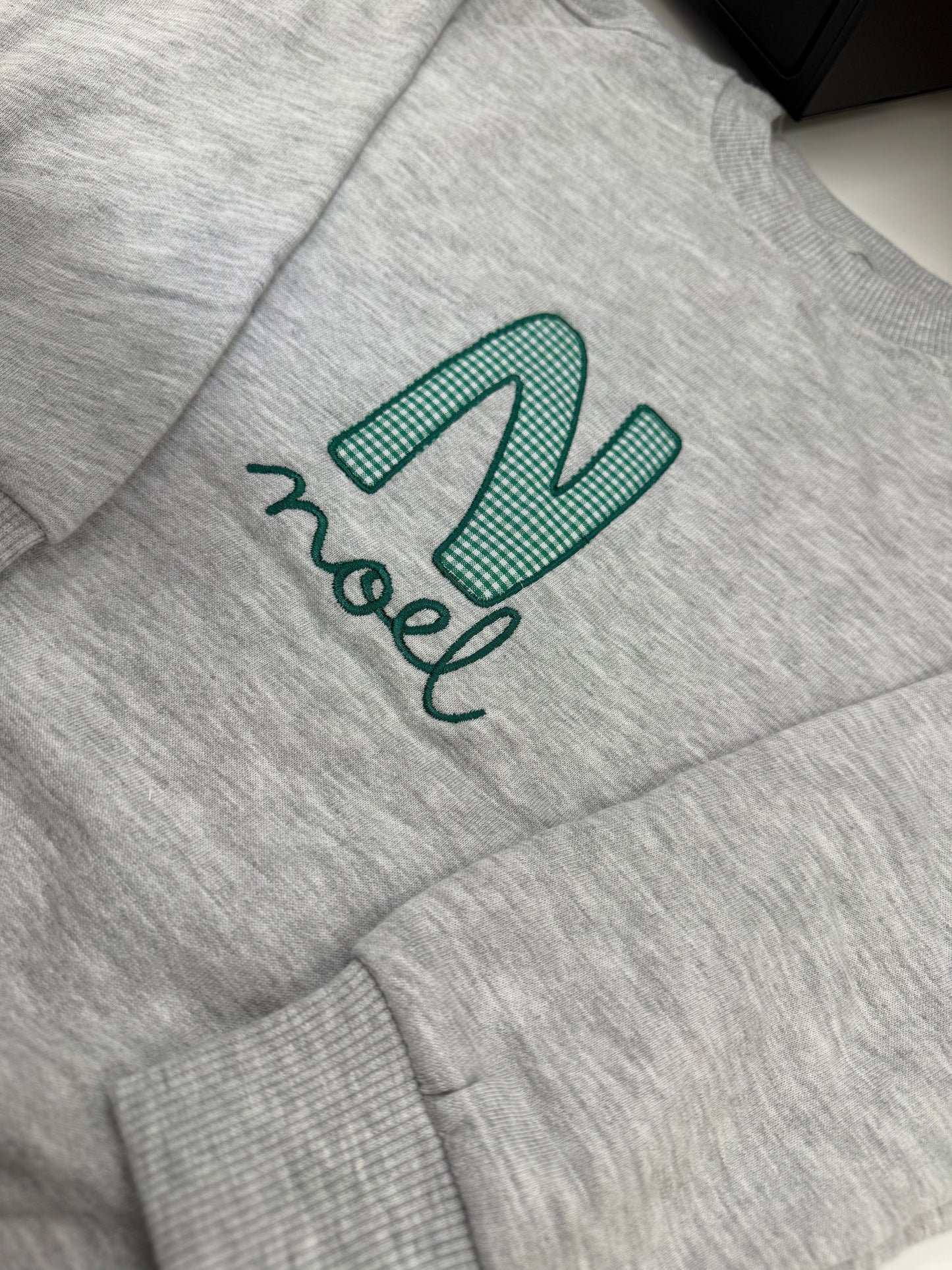SUDADERA GRIS PERSONALIZADA