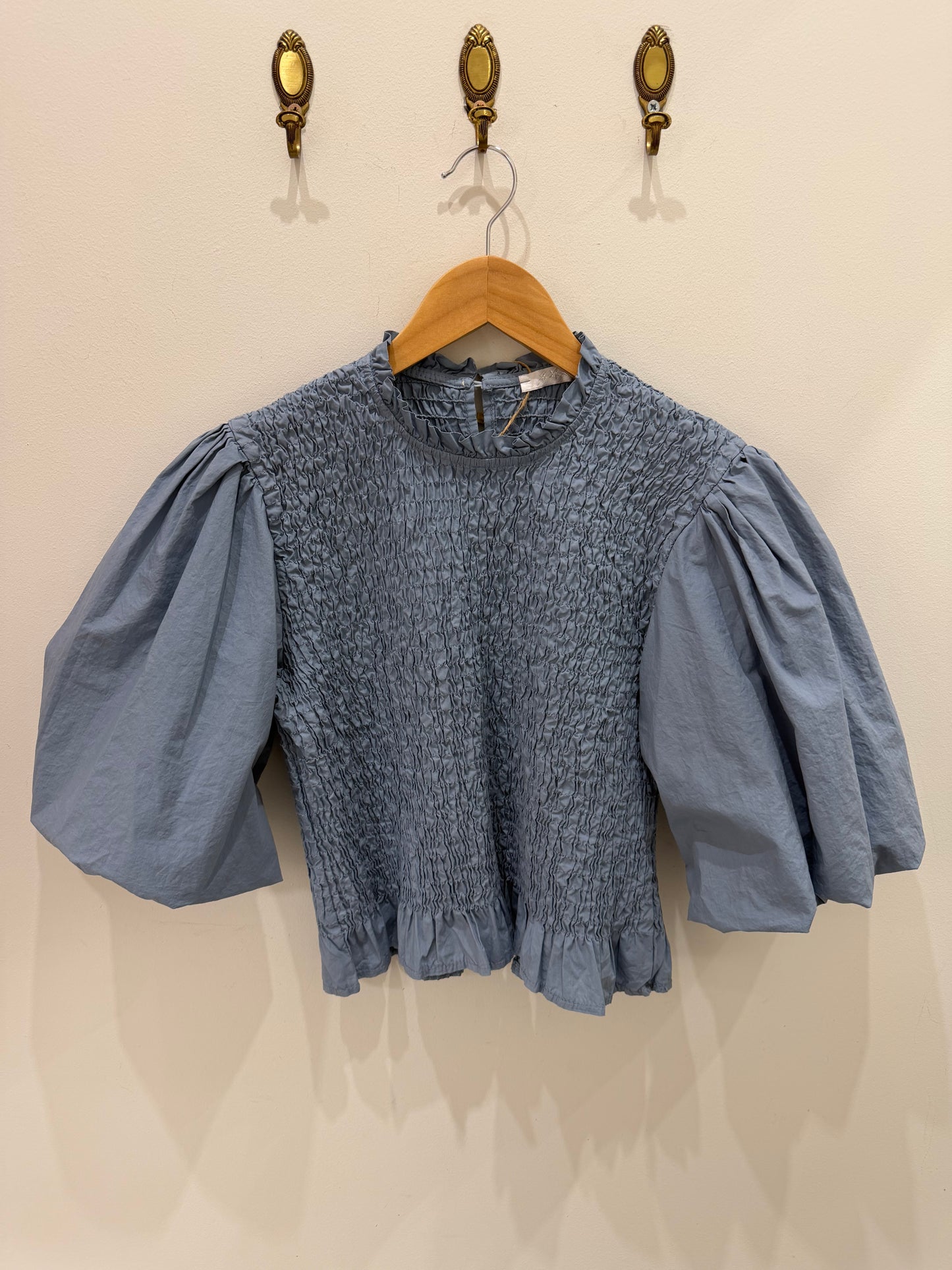 BLUSA MANGA ABULLONADA AZUL