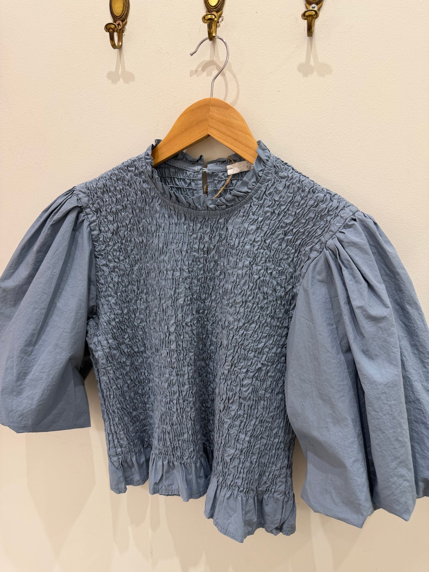 BLUSA MANGA ABULLONADA AZUL