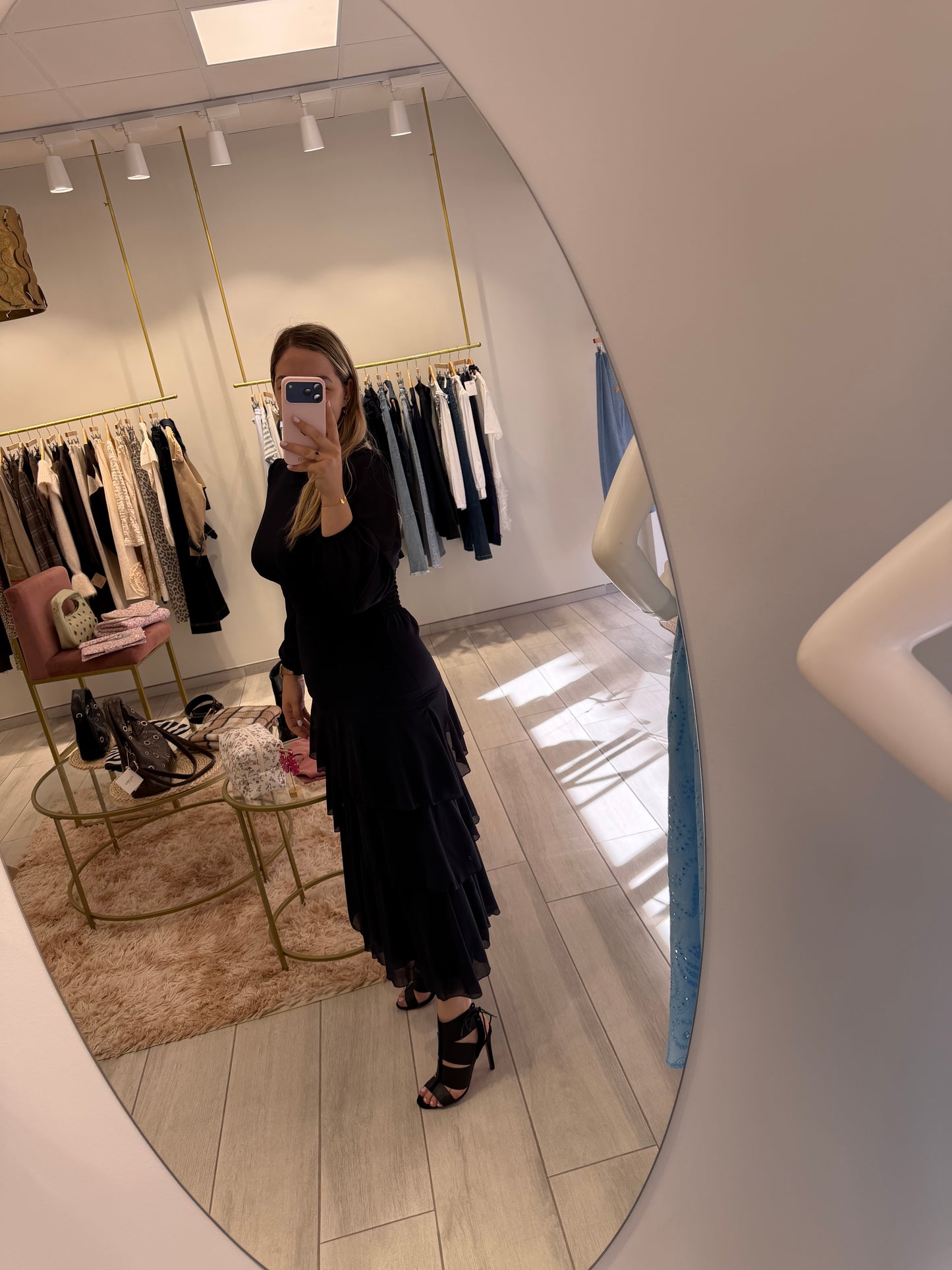 VESTIDO AZUL VOLANTES