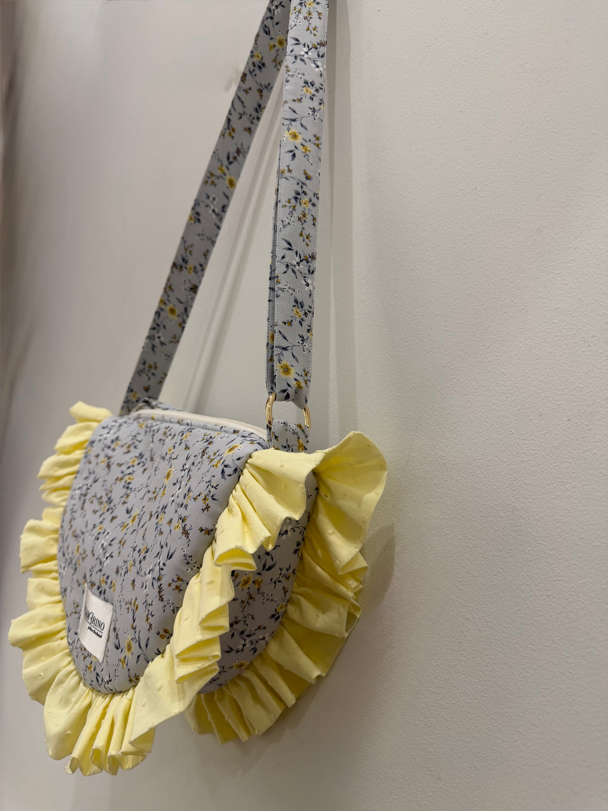 BOLSO CALA VOLANTE AMARILLO