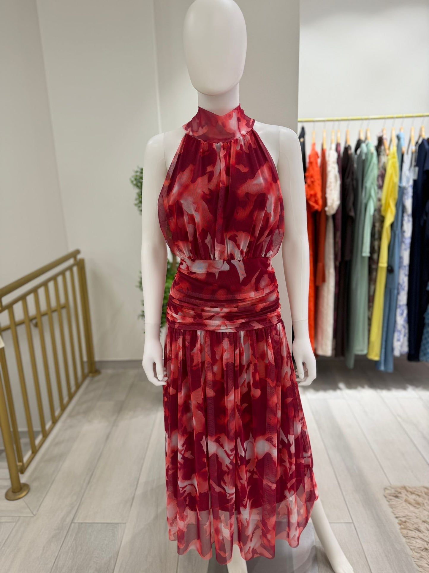 VESTIDO HALTER TONOS ROSAS