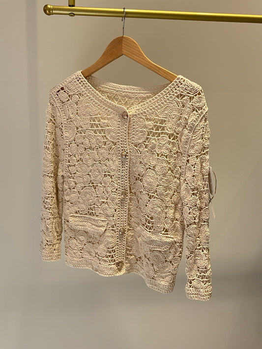 REBECA CROCHET BOTONES DORADOS