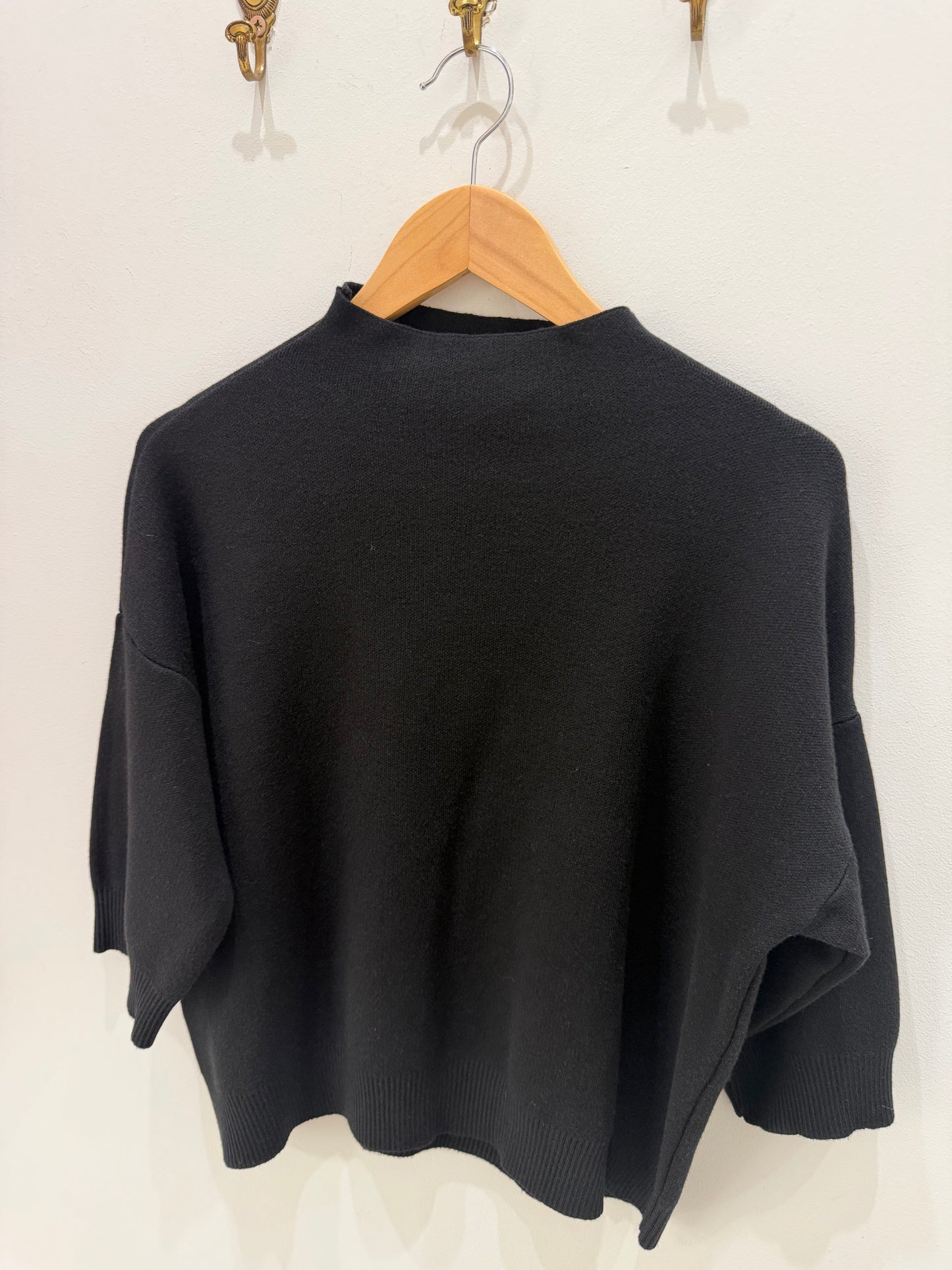 JERSEY PUNTO NEGRO