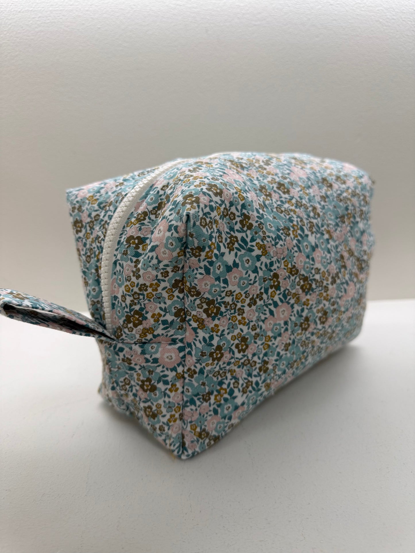 NECESER FLORAL
