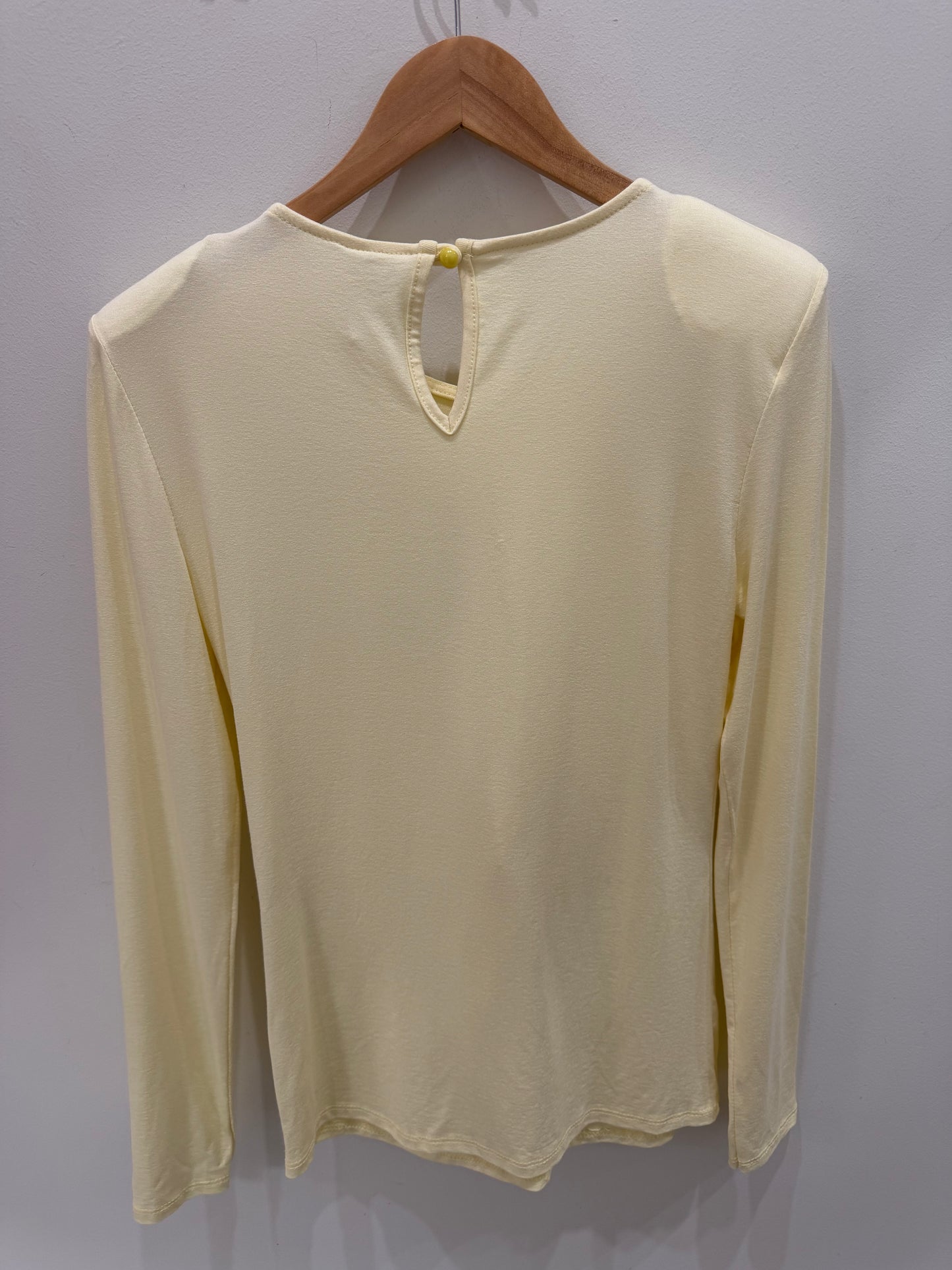 CAMISETA AMARILLA VOLANTE