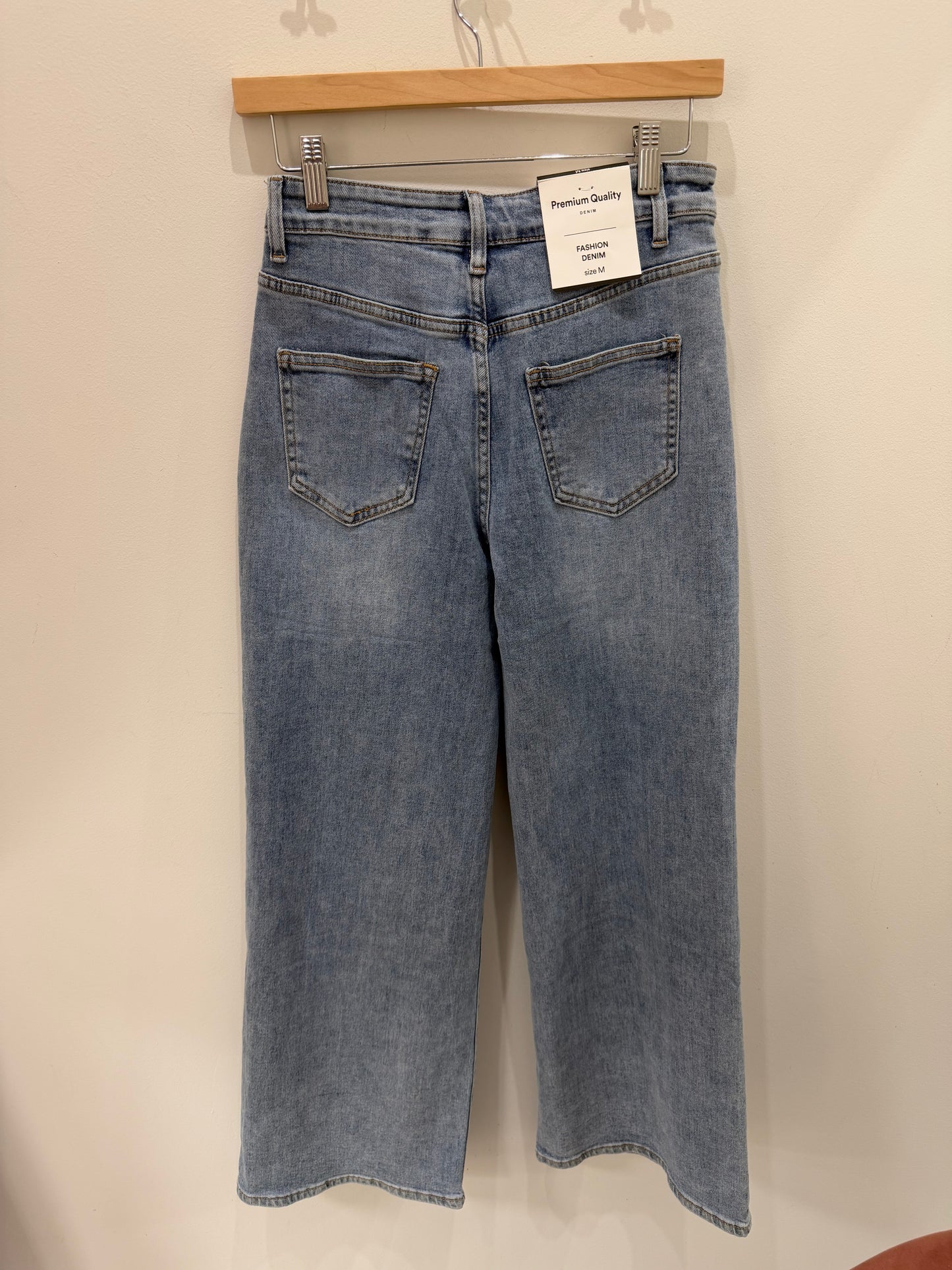 PANTALÓN VAQUERO DOBLE BOTÓN