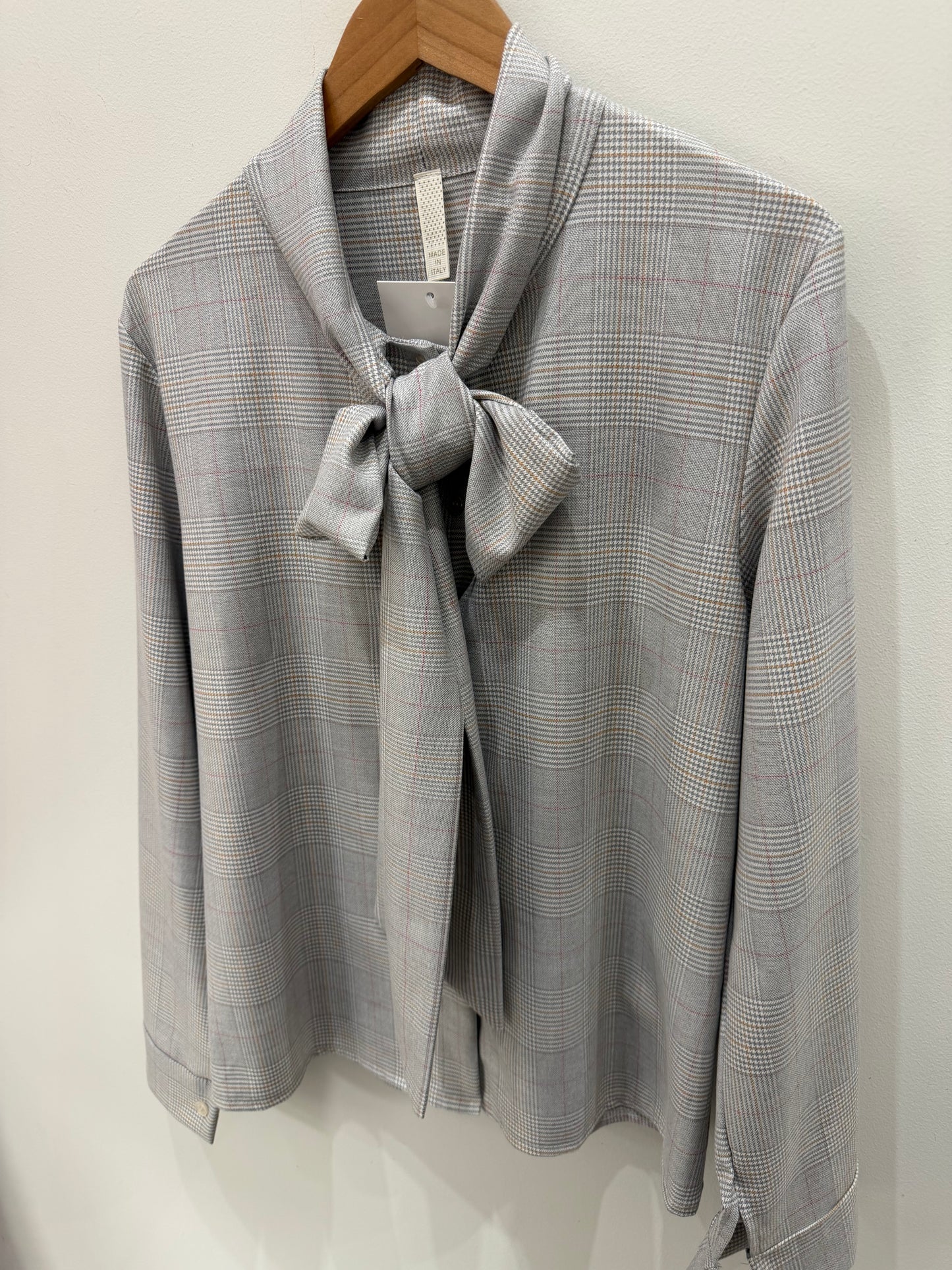 BLUSA GRIS LAZO