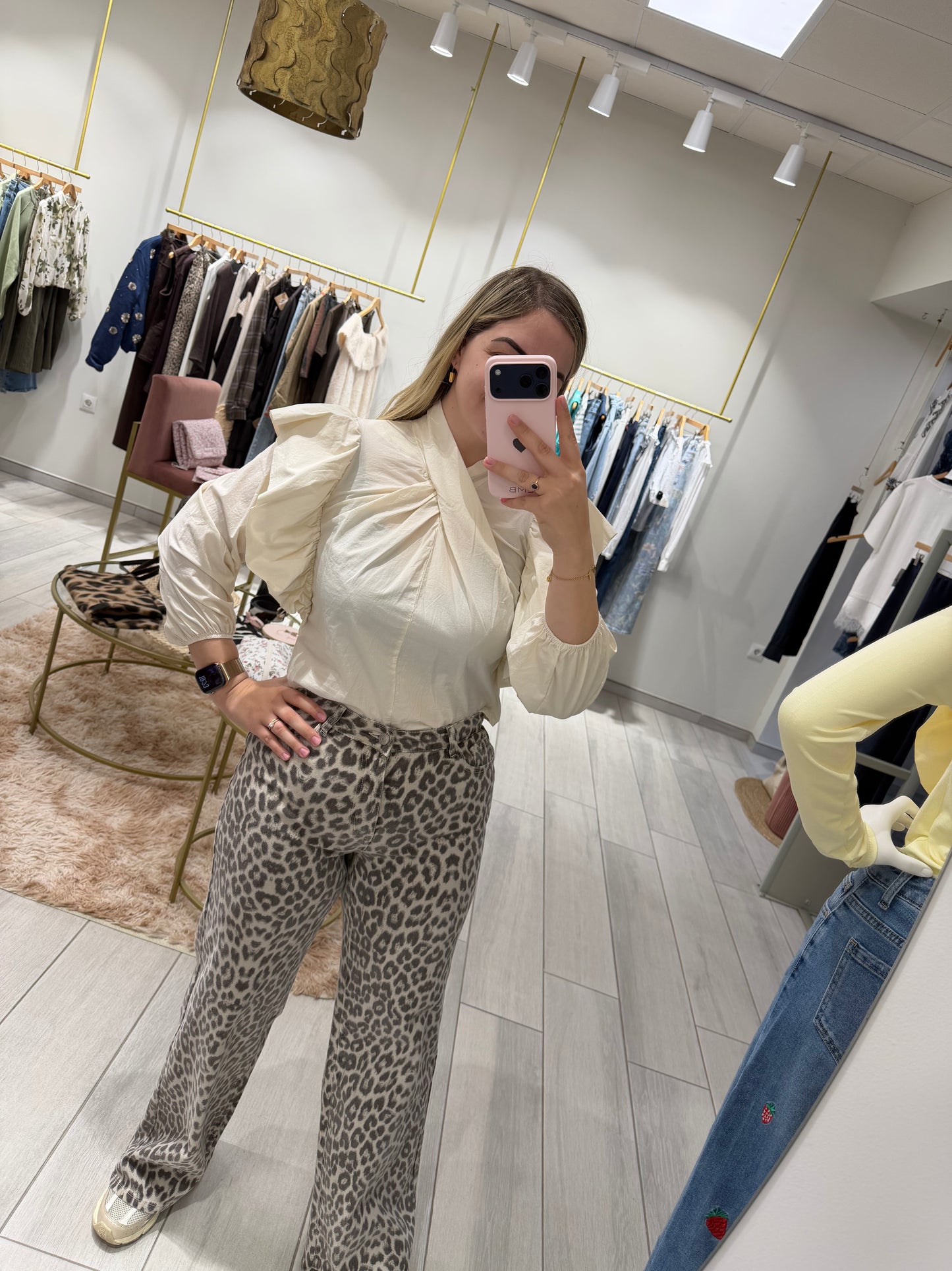 BLUSA CRUDO VOLANTES
